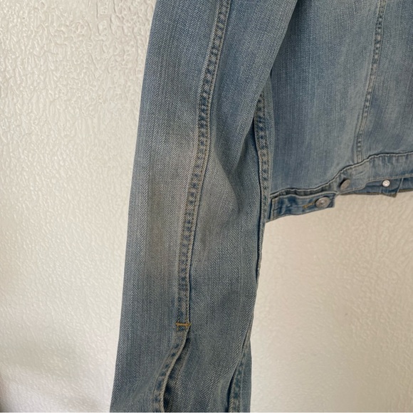 Levi’s Trucker Jacket - Picture 5 of 5